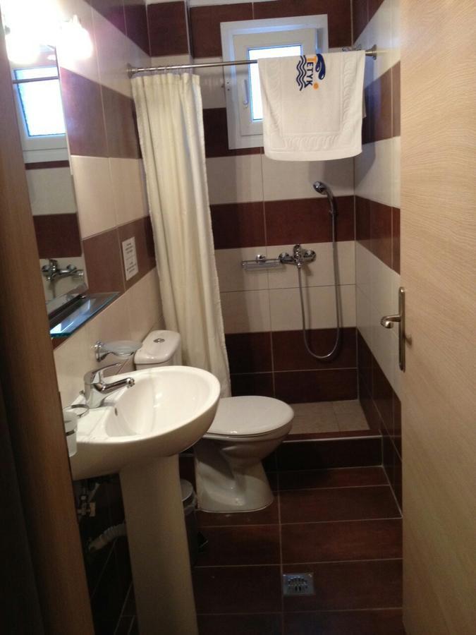 Tetyk Keramoti Hotel Apartments Εξωτερικό φωτογραφία