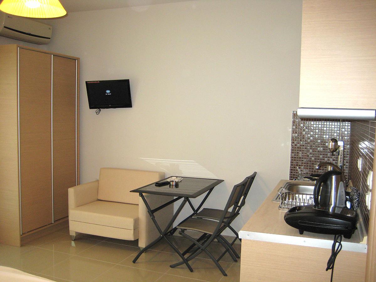 Tetyk Keramoti Hotel Apartments Εξωτερικό φωτογραφία