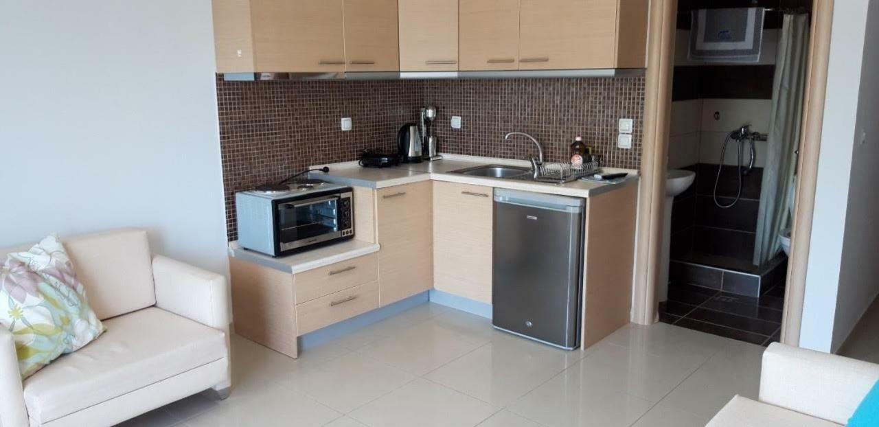 Tetyk Keramoti Hotel Apartments Εξωτερικό φωτογραφία